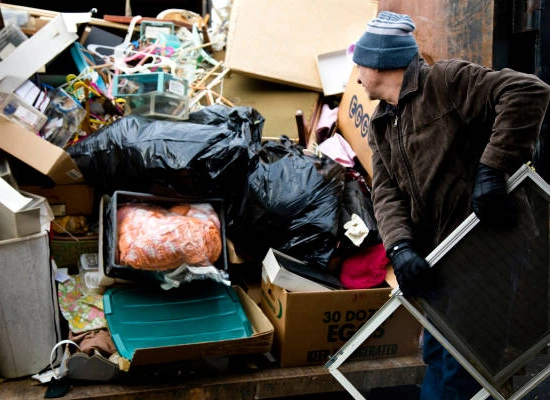 WorkQuote App for Removal Specialists in the Junk Removal Service Industry